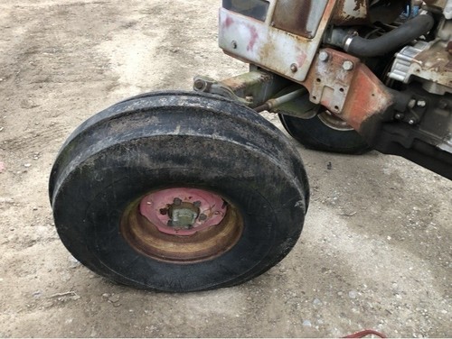 Tractor front wheels - front, and