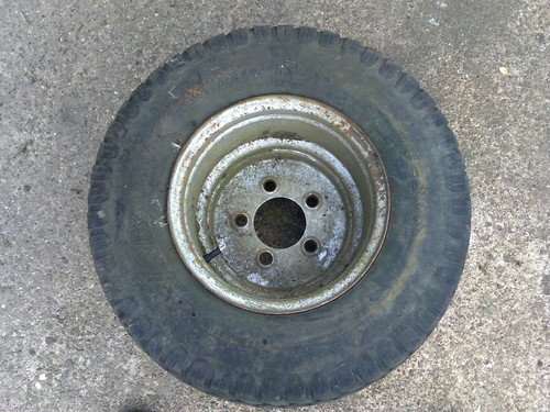 Front stud wheel with - front,