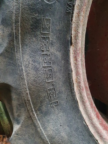 Tractor wheels and tyres - wheels,