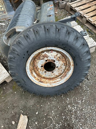 750x16 tractor wheel and - tractor,