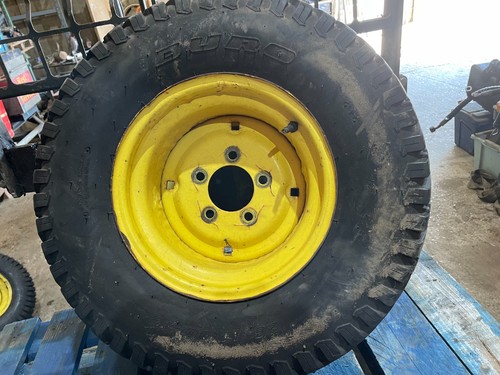 Front stud wheel - 5, +