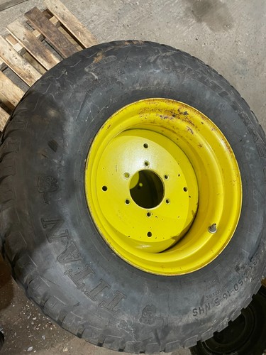 Pair rear stud wheels - 6,