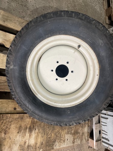Rear stud wheel 250 - +,